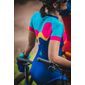 roupa-de-ciclismo-feminina-macaquinho-hupi-ipanema-azul-com-amarelo-e-rosa-com-forro-confortavel-para-mountain-bike-mtb-speed
