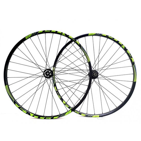 roda-mountain-bike-sentec-comp-rolamentada-em-aluminio-de-alta-qualidade-preto-com-verde-com-eixo-de-12mm-e-15mm-resistente
